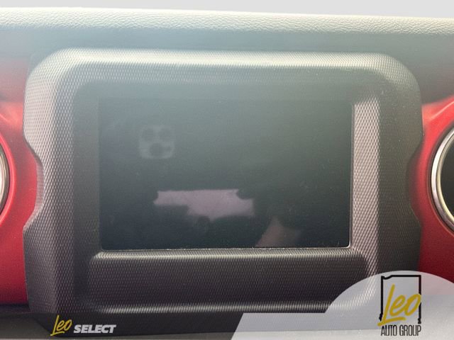 Used 2018 Jeep Wrangler Unlimited Rubicon w/ Cold Weather Group image 15