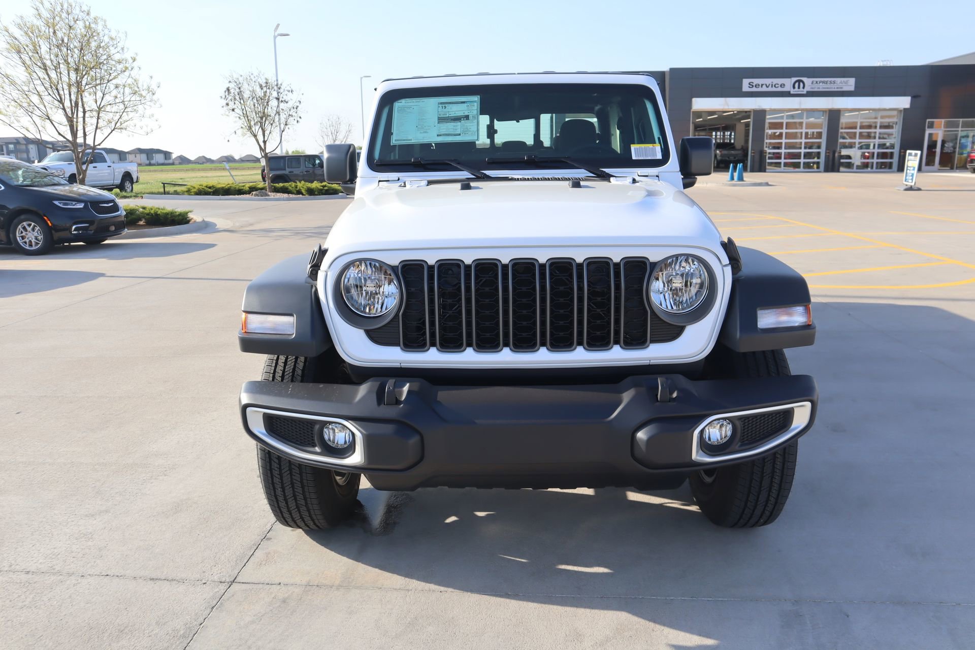 New 2026 Jeep Gladiator Sport AWD/4WD image 8