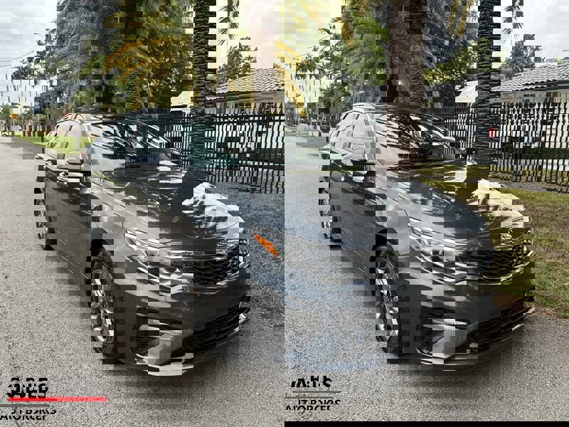 Used 2020 Kia Optima LX image 3