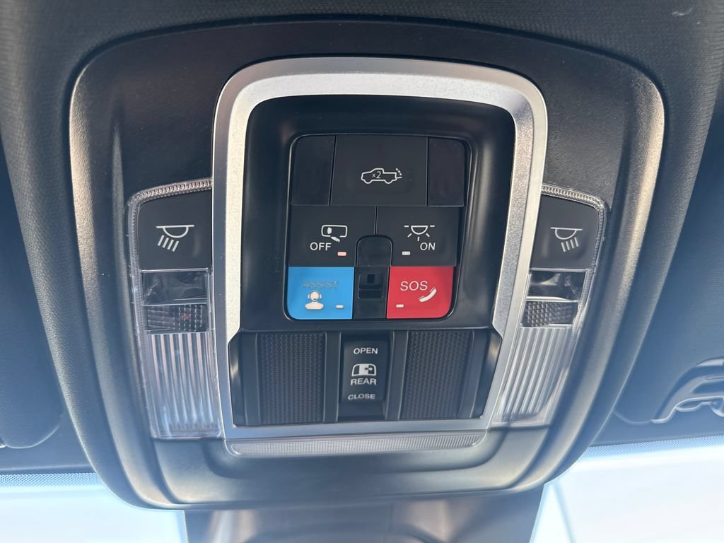 New 2026 RAM 2500 Laramie w/ Night Edition AWD/4WD image 23