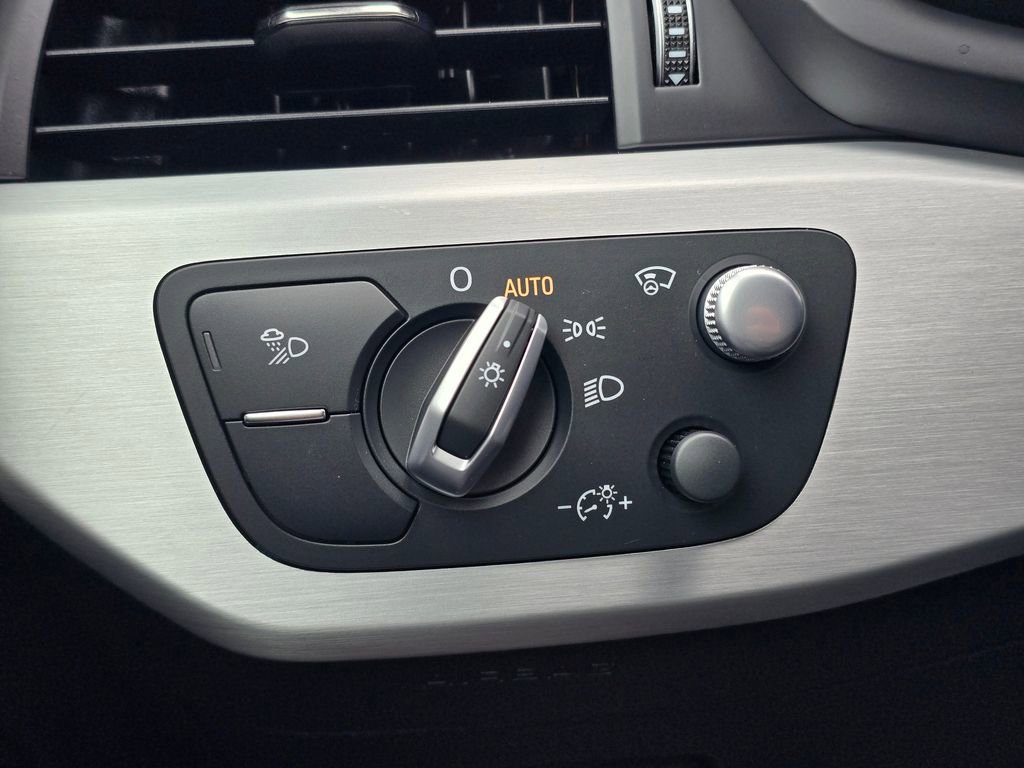 Used 2019 Audi S5 Prestige image 32