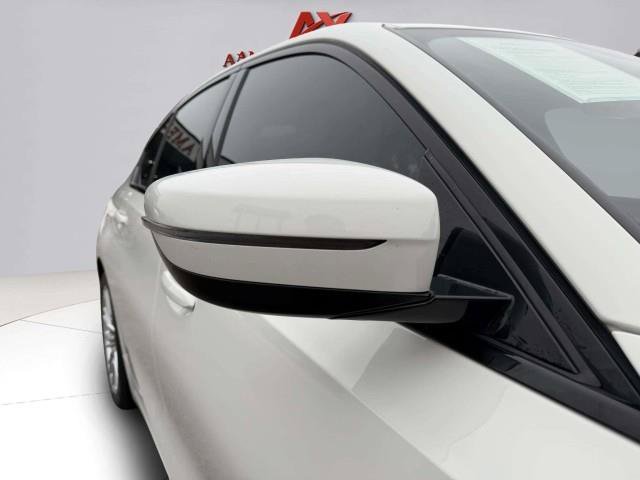 Used 2023 BMW 330i xDrive Sedan w/ Driving Assistance Package AWD/4WD image 10