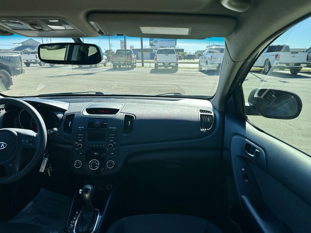Used 2012 Kia Forte EX image 16