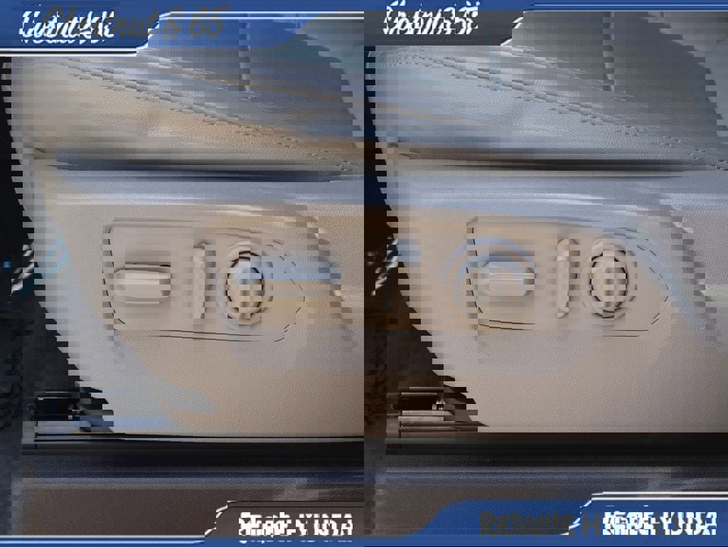 Used 2019 GMC Sierra 1500 SLT w/ SLT Premium Plus Package AWD/4WD image 24