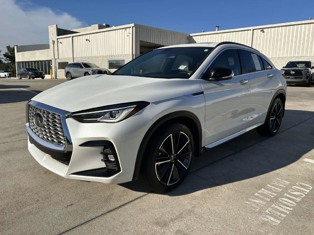 Used 2024 INFINITI QX55 Luxe w/ Cargo Package AWD/4WD image 7