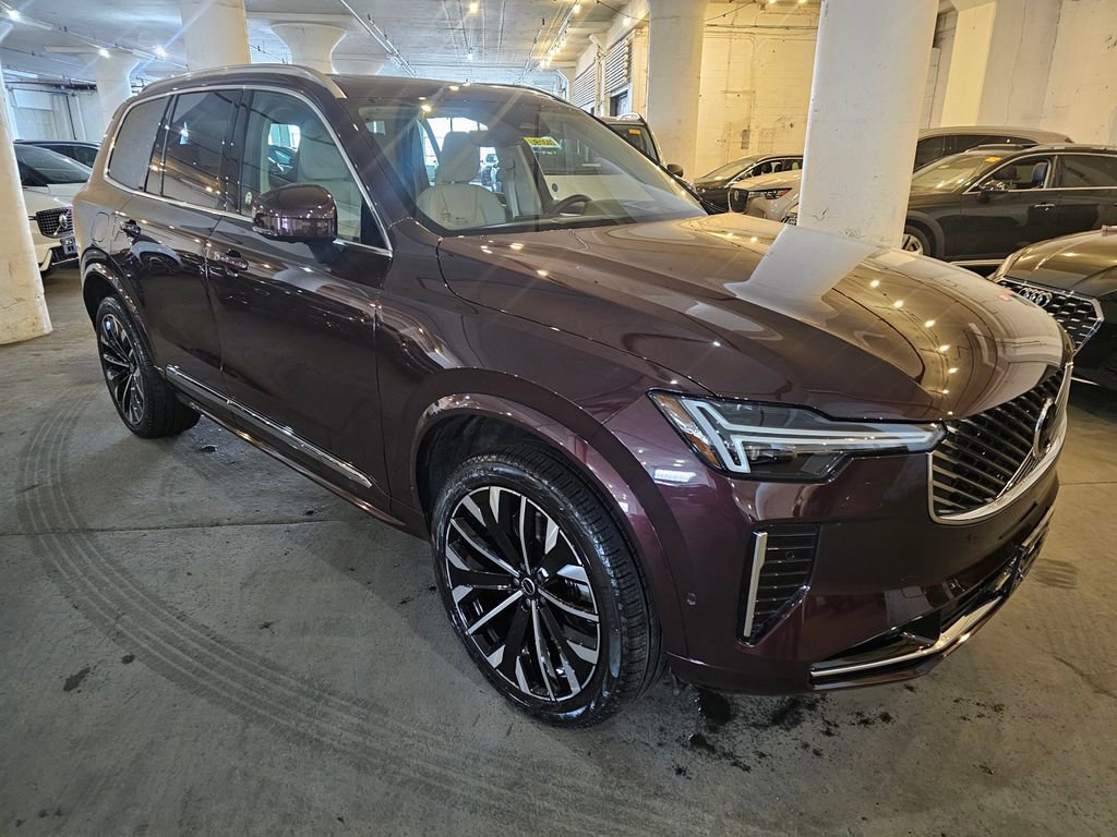 Certified 2025 Volvo XC90 T8 Ultra image 5