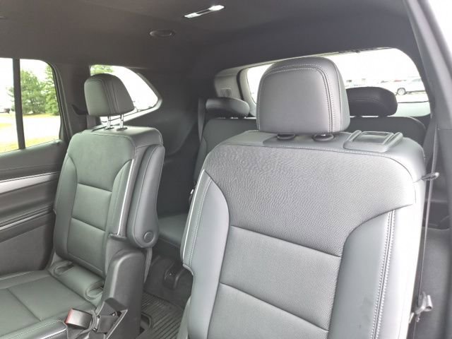 Used 2025 Buick Enclave Preferred w/ LPO, Floor Liner Package image 41