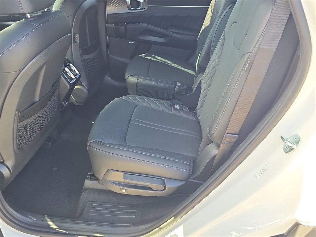 New 2026 Kia Sorento SX Prestige image 17