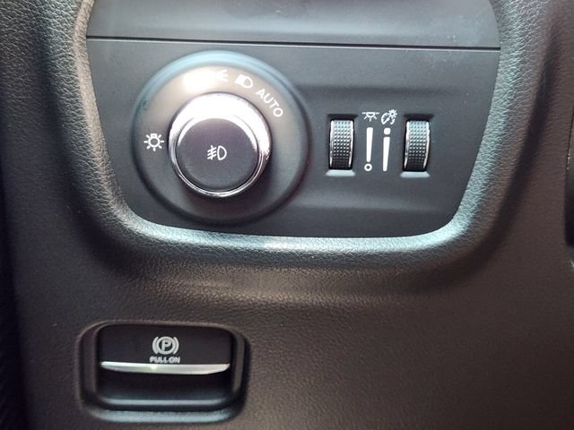 Certified 2021 Jeep Grand Cherokee L Overland w/ Luxury Tech Group IV AWD/4WD image 27