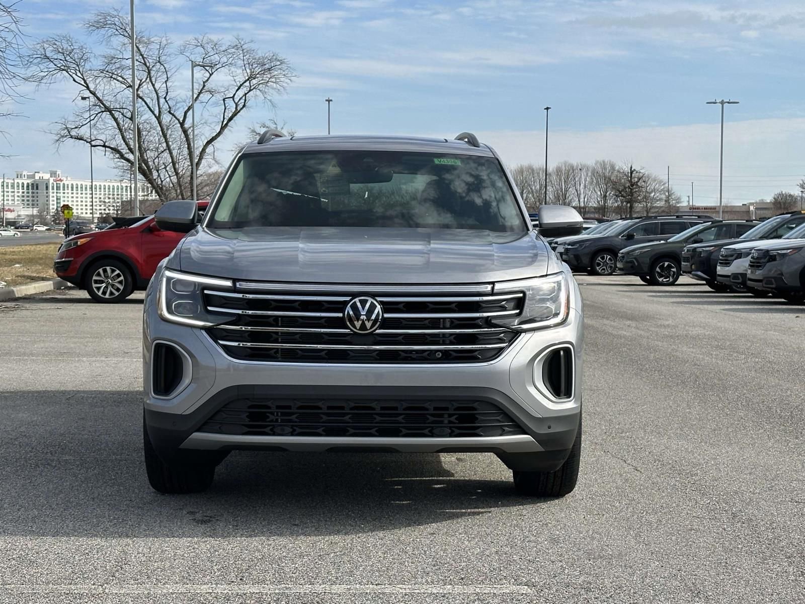 New 2026 Volkswagen Atlas SE image 9