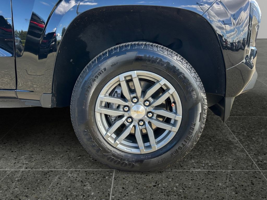 Used 2023 Chevrolet Colorado LT w/ LT Convenience Package AWD/4WD image 9