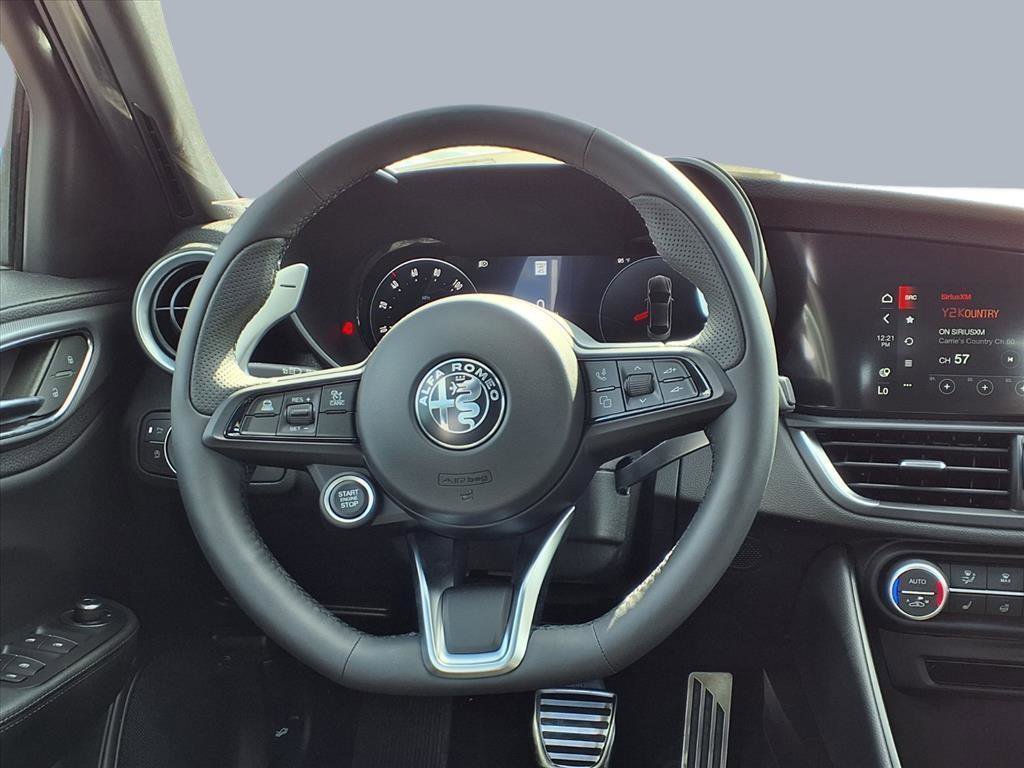 New 2025 Alfa Romeo Giulia image 12