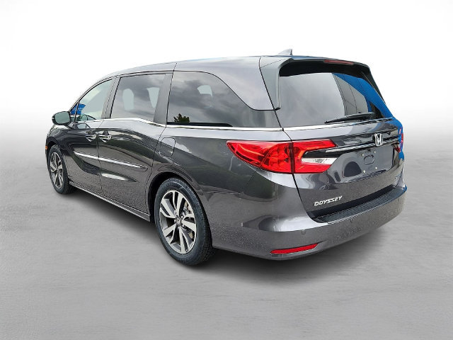 Used 2023 Honda Odyssey Touring image 4