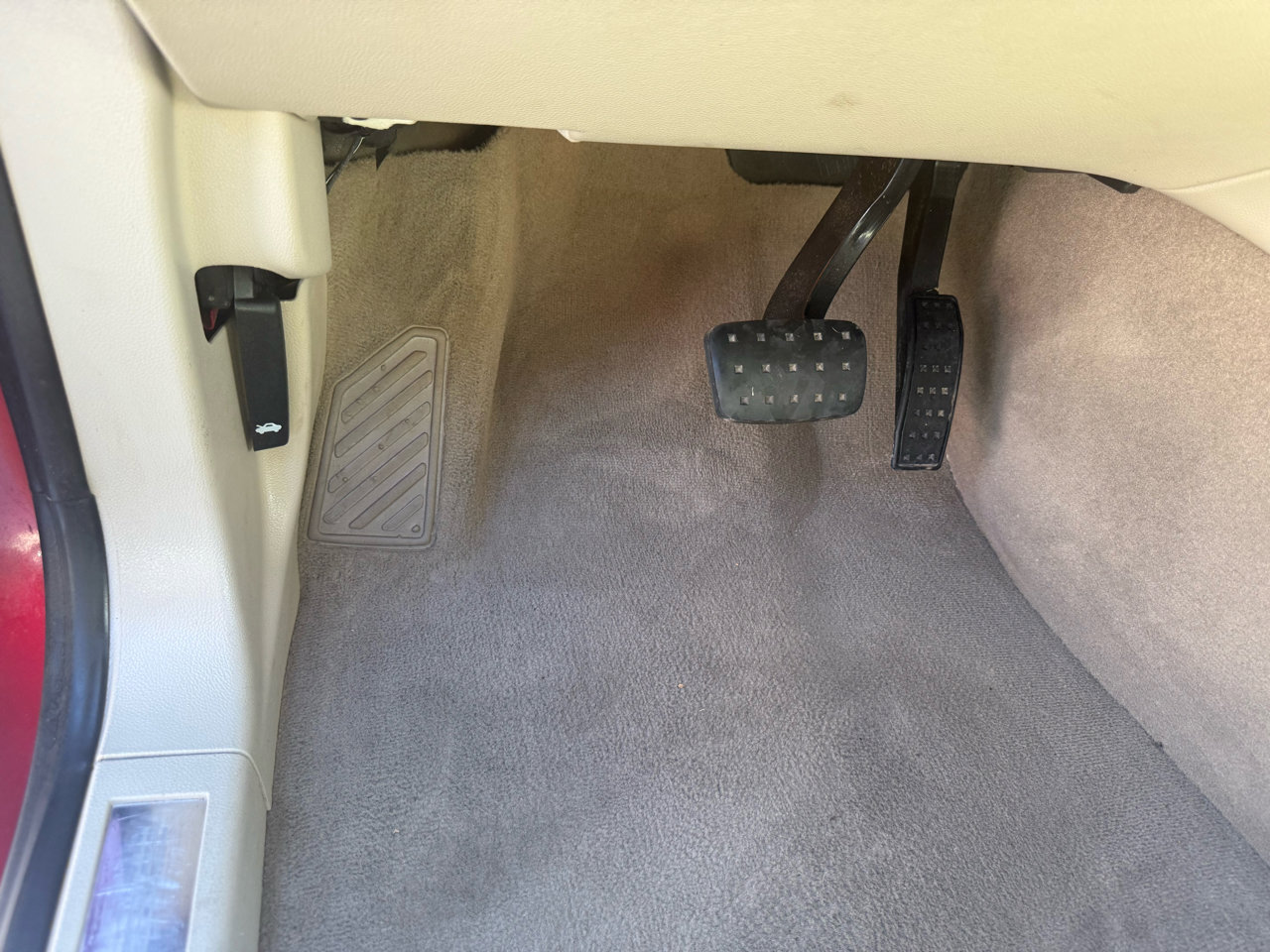 Used 2015 Cadillac SRX Luxury w/ Driver Awareness Package image 56