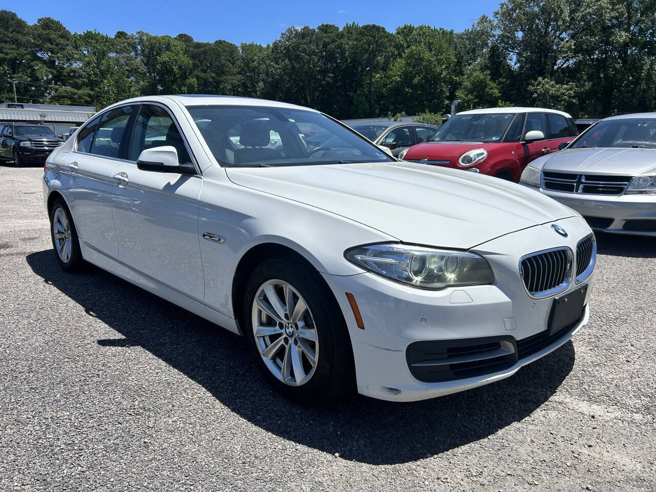 Used 2014 BMW 528i xDrive Sedan AWD/4WD image 2