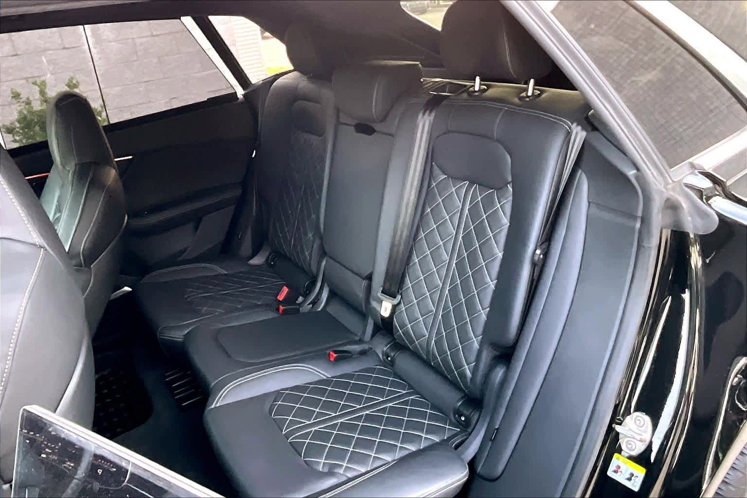 Used 2024 Audi SQ8 Premium Plus w/ S Sport Package AWD/4WD image 20