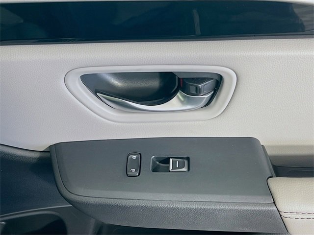 Used 2024 Honda Pilot EX-L image 31