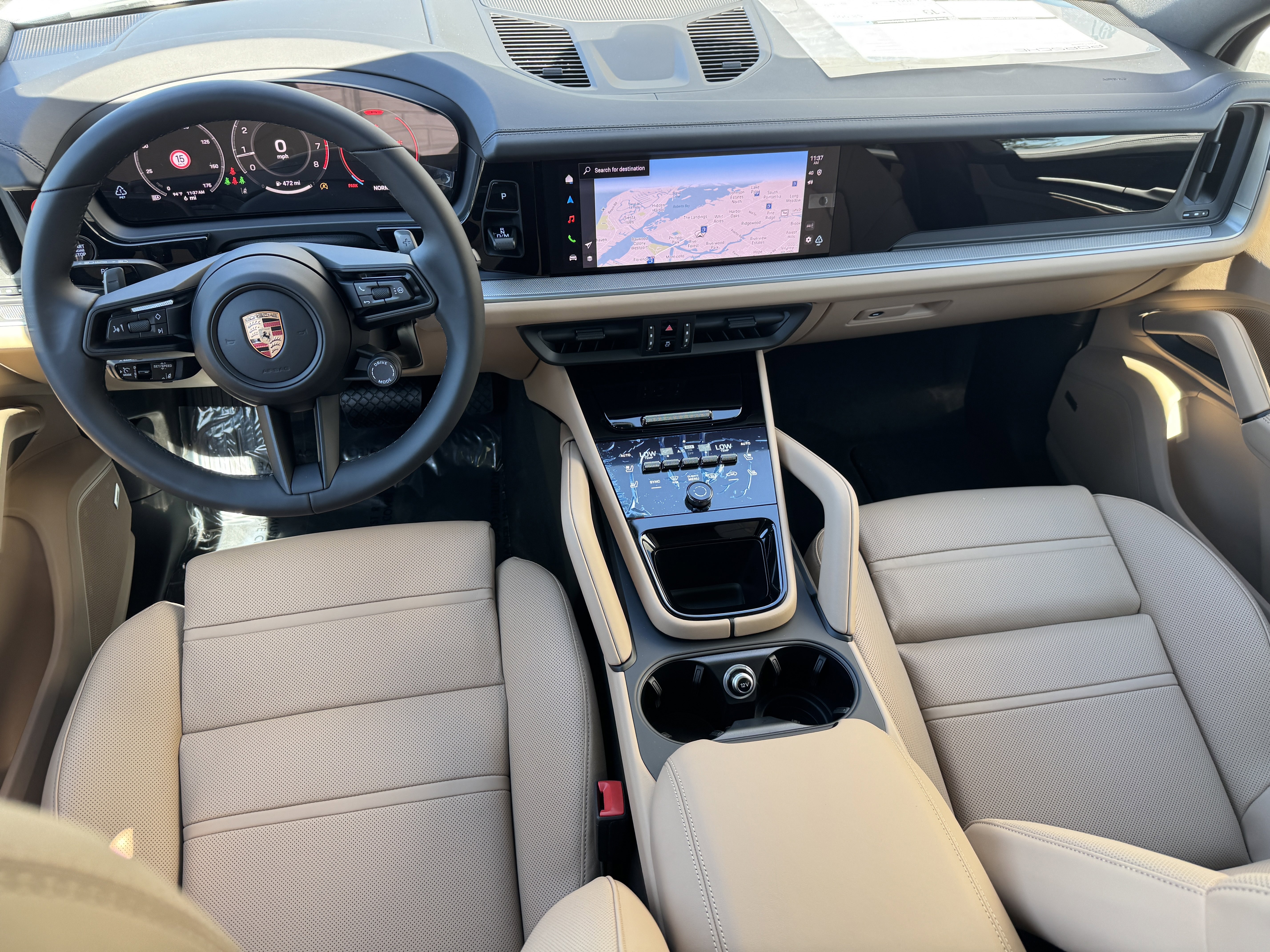 New 2026 Porsche Cayenne image 17
