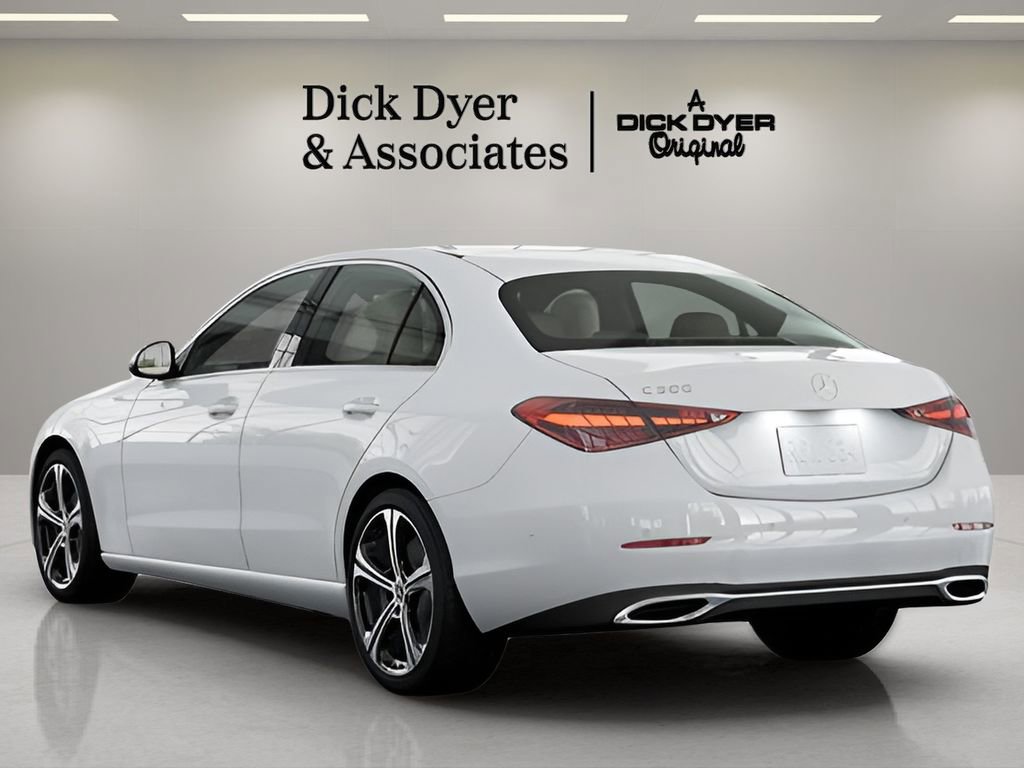 Used 2025 Mercedes-Benz C 300 Sedan image 17