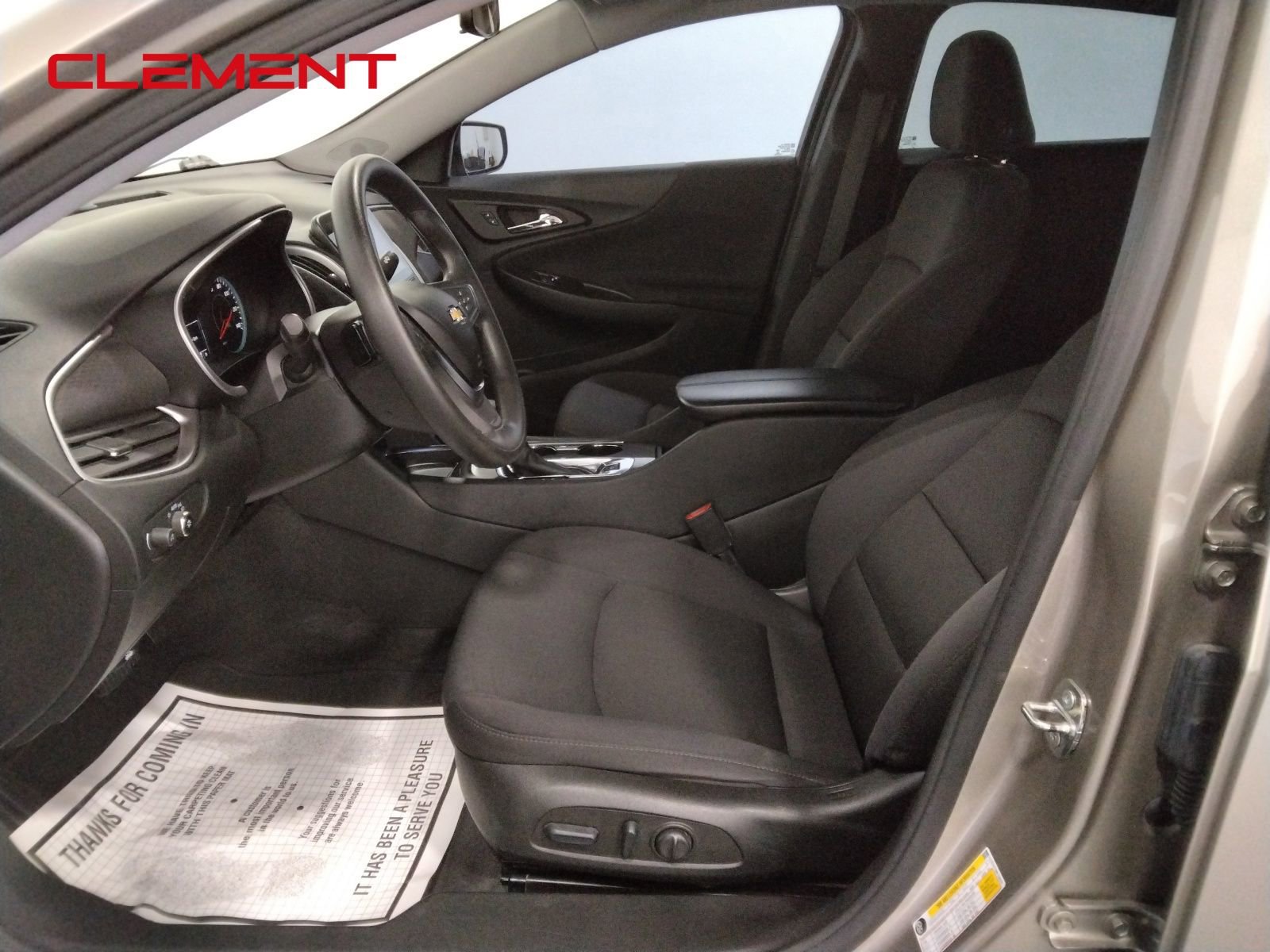 Used 2022 Chevrolet Malibu LT FWD image 28