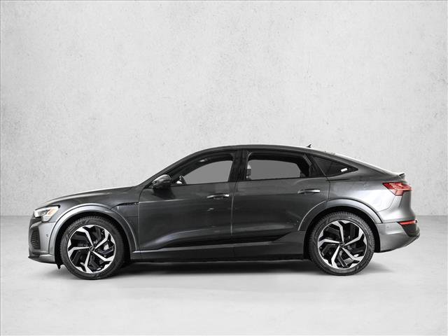 Used 2024 Audi Q8 e-tron Premium Plus AWD/4WD image 9