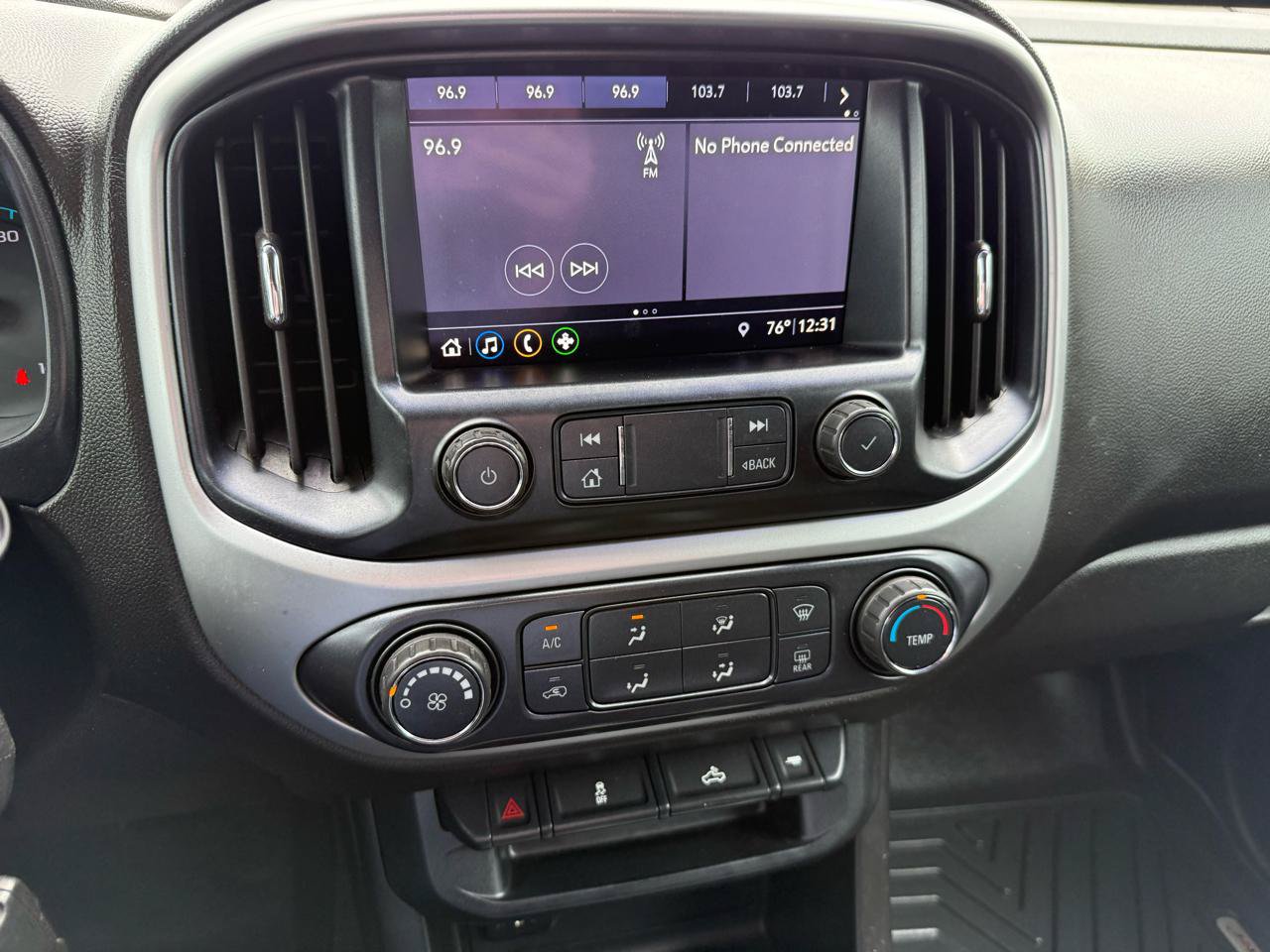 Used 2019 Chevrolet Colorado LT w/ LT Convenience Package RWD image 23