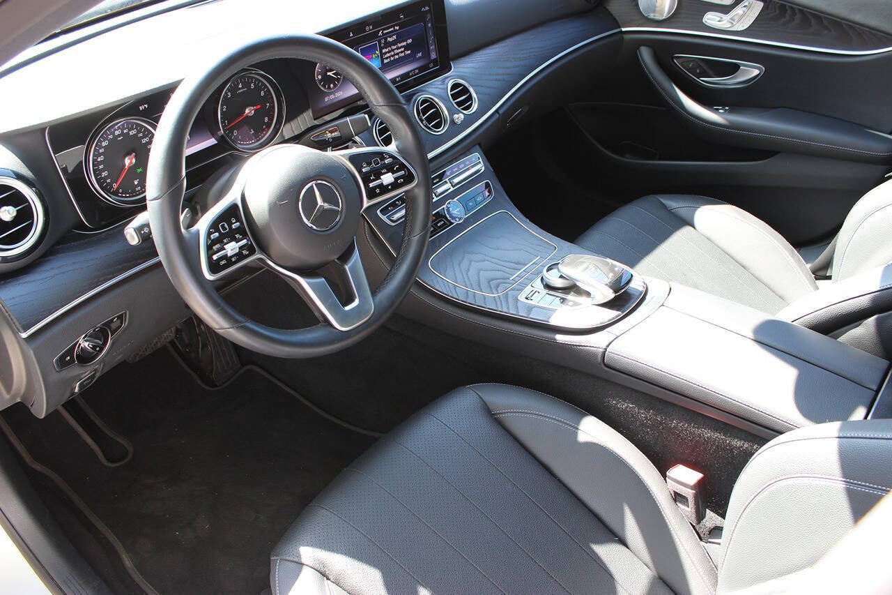 Used 2019 Mercedes-Benz E 300 w/ Premium 1 Package image 12