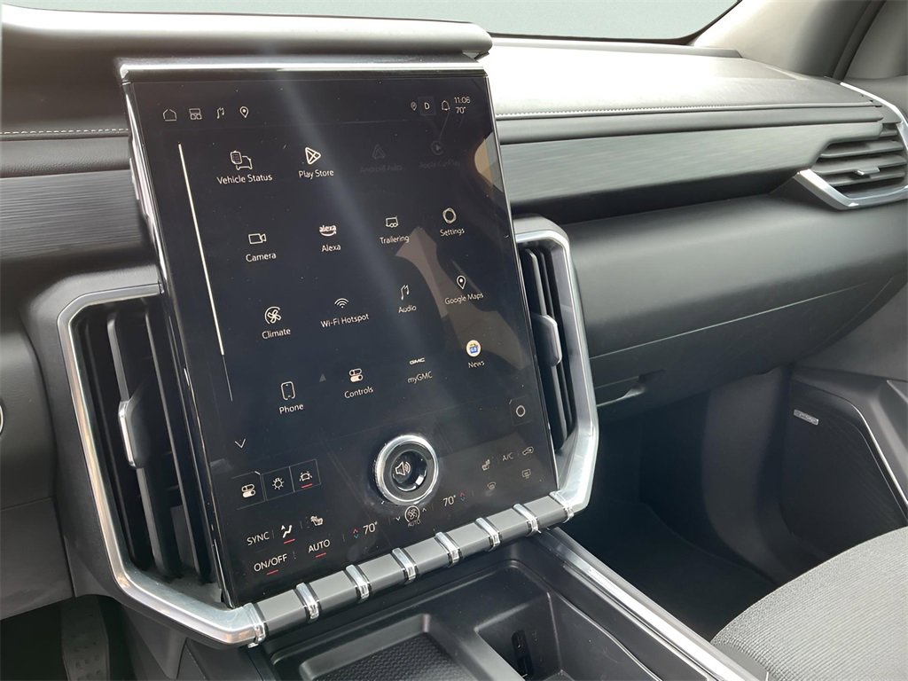 Used 2025 GMC Acadia Elevation image 41