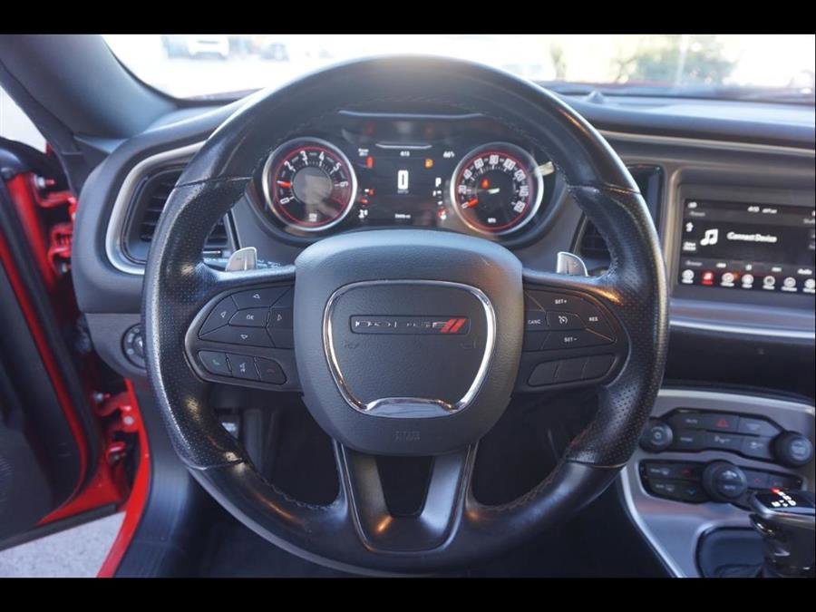 Used 2022 Dodge Challenger GT image 14