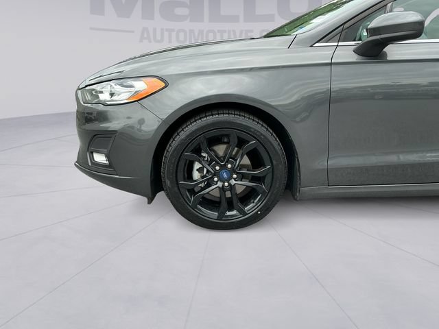 Certified 2019 Ford Fusion SE w/ Equipment Group 151A FWD image 9