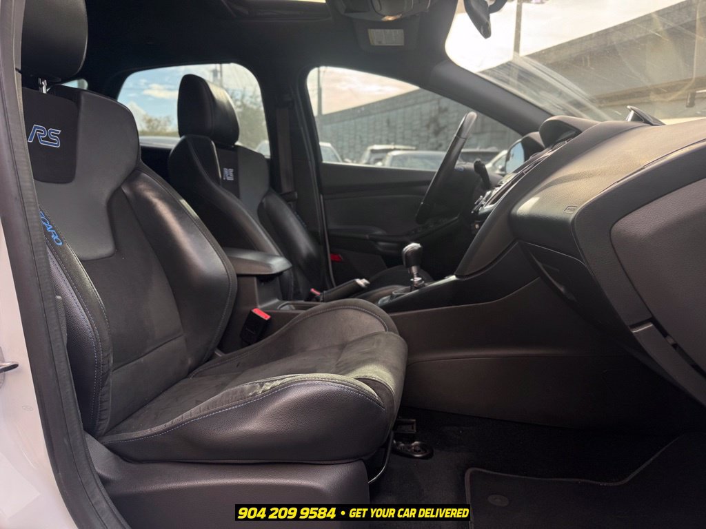Used 2017 Ford Focus RS AWD/4WD image 27