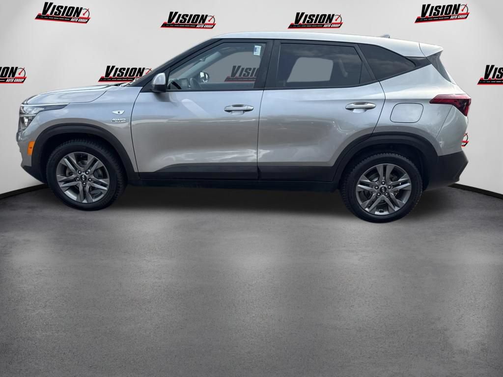 Used 2021 Kia Seltos LX AWD/4WD image 9