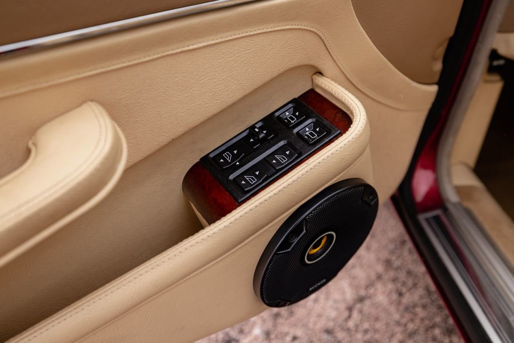 Used 1992 Jaguar XJ Vanden Plas image 94