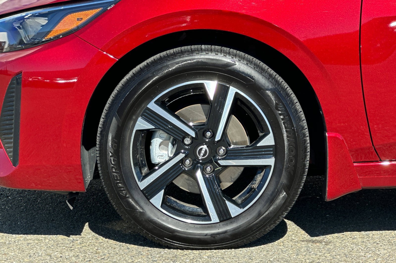 Certified 2025 Nissan Sentra SV w/ All-Weather Package image 31