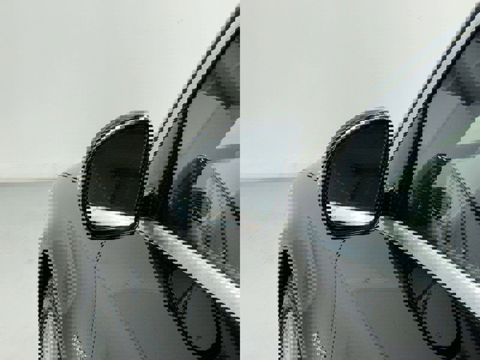 Used 2017 Mercedes-Benz Maybach S 550 4MATIC image 13