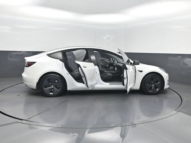 Used 2021 Tesla Model 3 Standard Range Plus RWD image 27