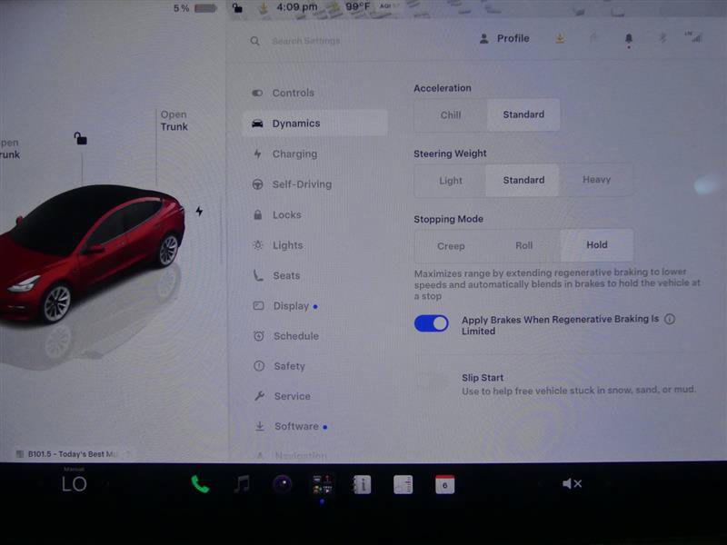 Used 2023 Tesla Model 3 Standard Range RWD image 13