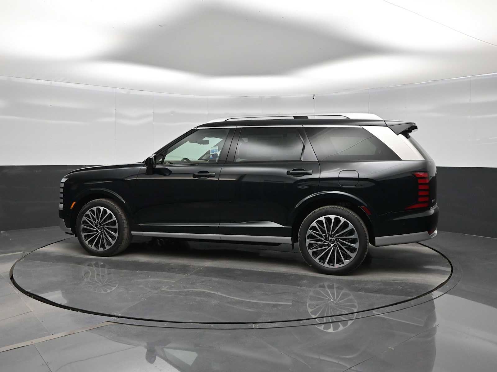 New 2026 Hyundai Palisade Calligraphy AWD/4WD image 5