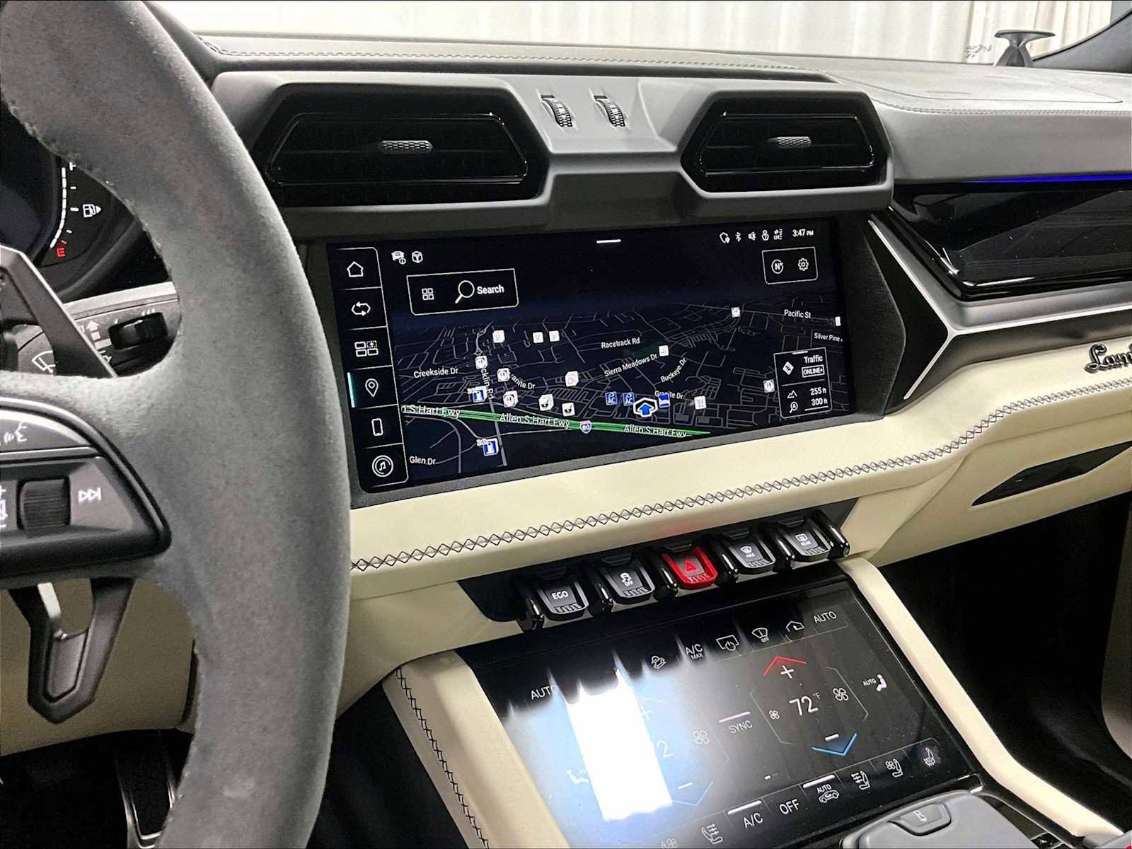 Used 2025 Lamborghini Urus SE image 19