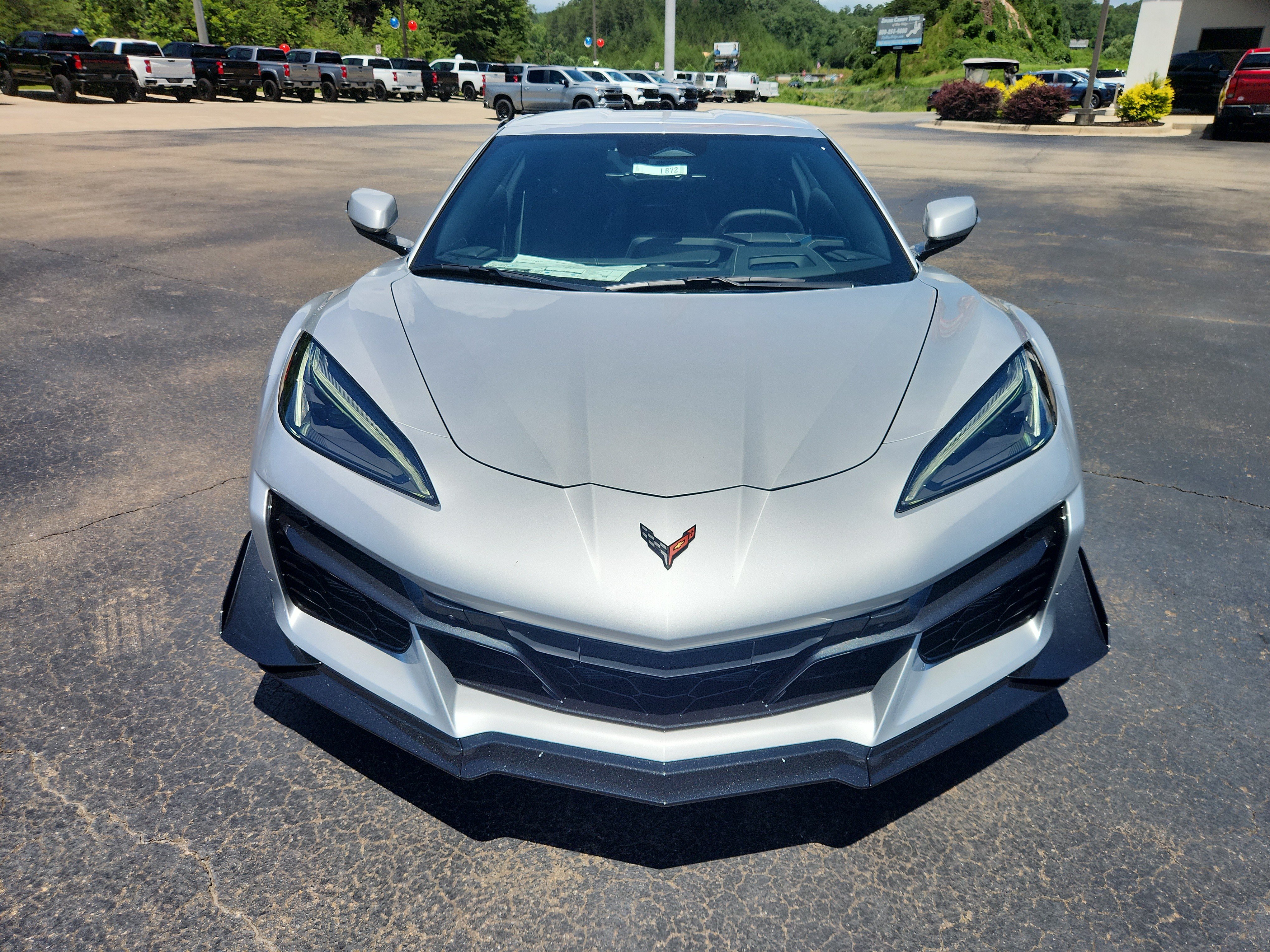 New 2027 Chevrolet Corvette Z06 w/ Z07 Performance Package RWD image 9