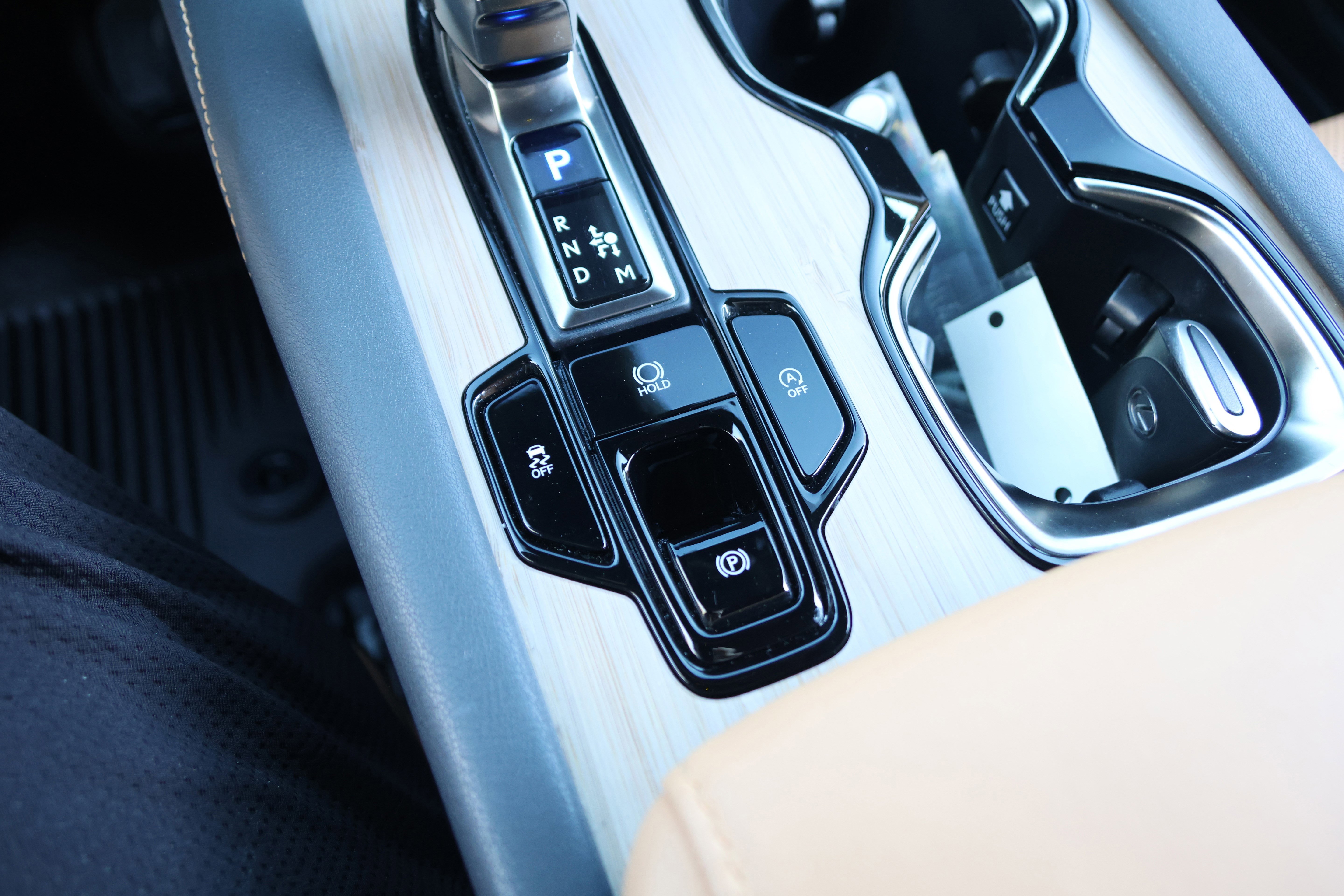 Certified 2025 Lexus RX 350 Premium w/ Accessory Package (Z1) FWD image 30