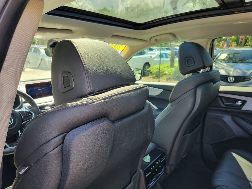 Used 2024 Acura MDX SH-AWD image 10