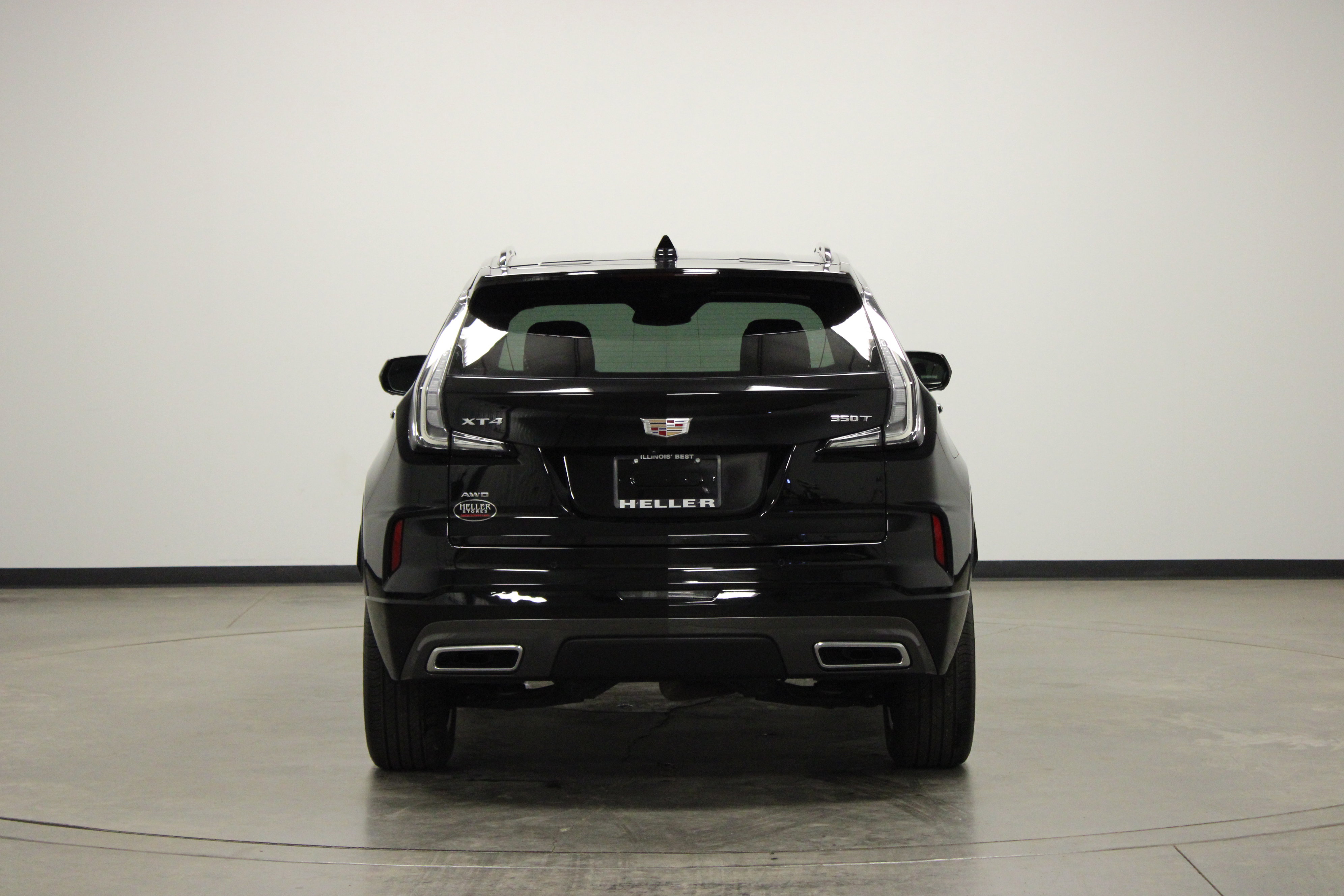 Used 2025 Cadillac XT4 Sport image 7