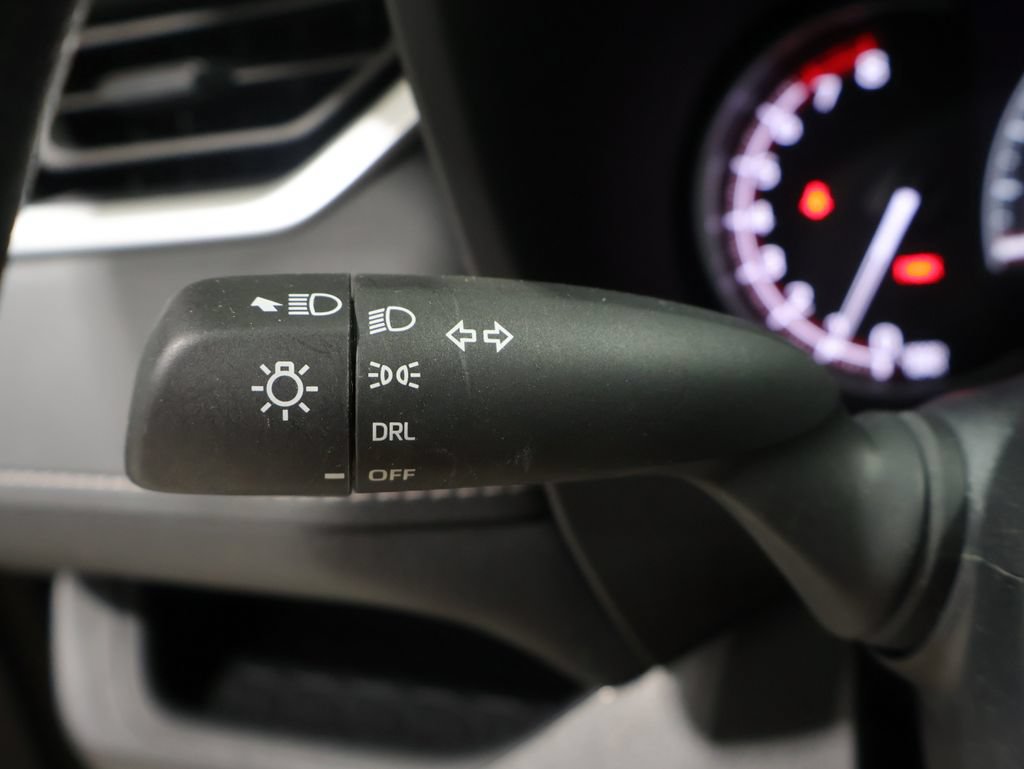 Certified 2024 Toyota RAV4 LE AWD/4WD image 38