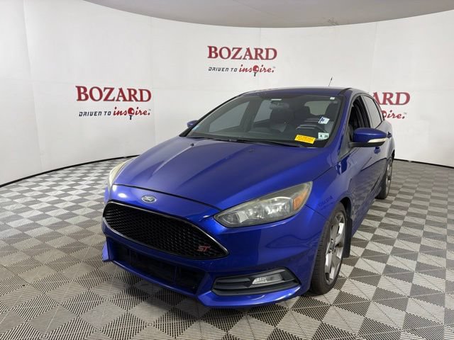 Used 2015 Ford Focus ST FWD image 4
