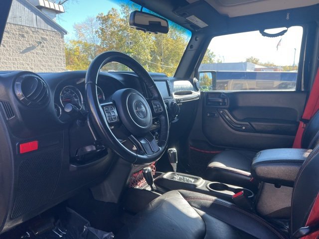 Used 2017 Jeep Wrangler Unlimited Rubicon image 23