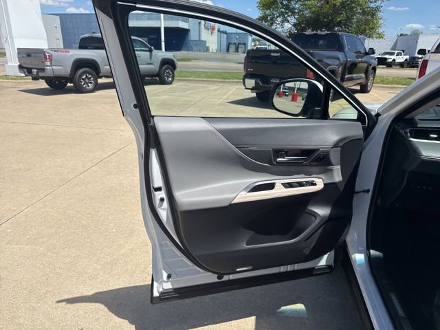 Certified 2024 Toyota Venza Limited AWD/4WD image 7