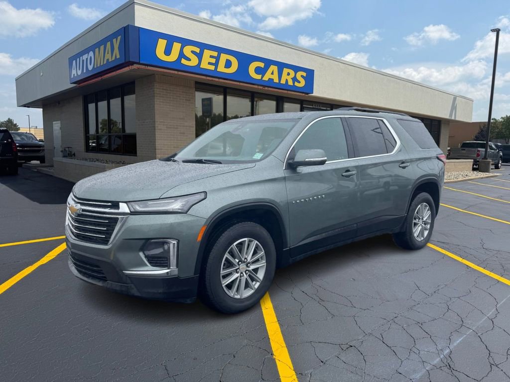 Used 2023 Chevrolet Traverse LT w/ LPO, Floor Liner Package