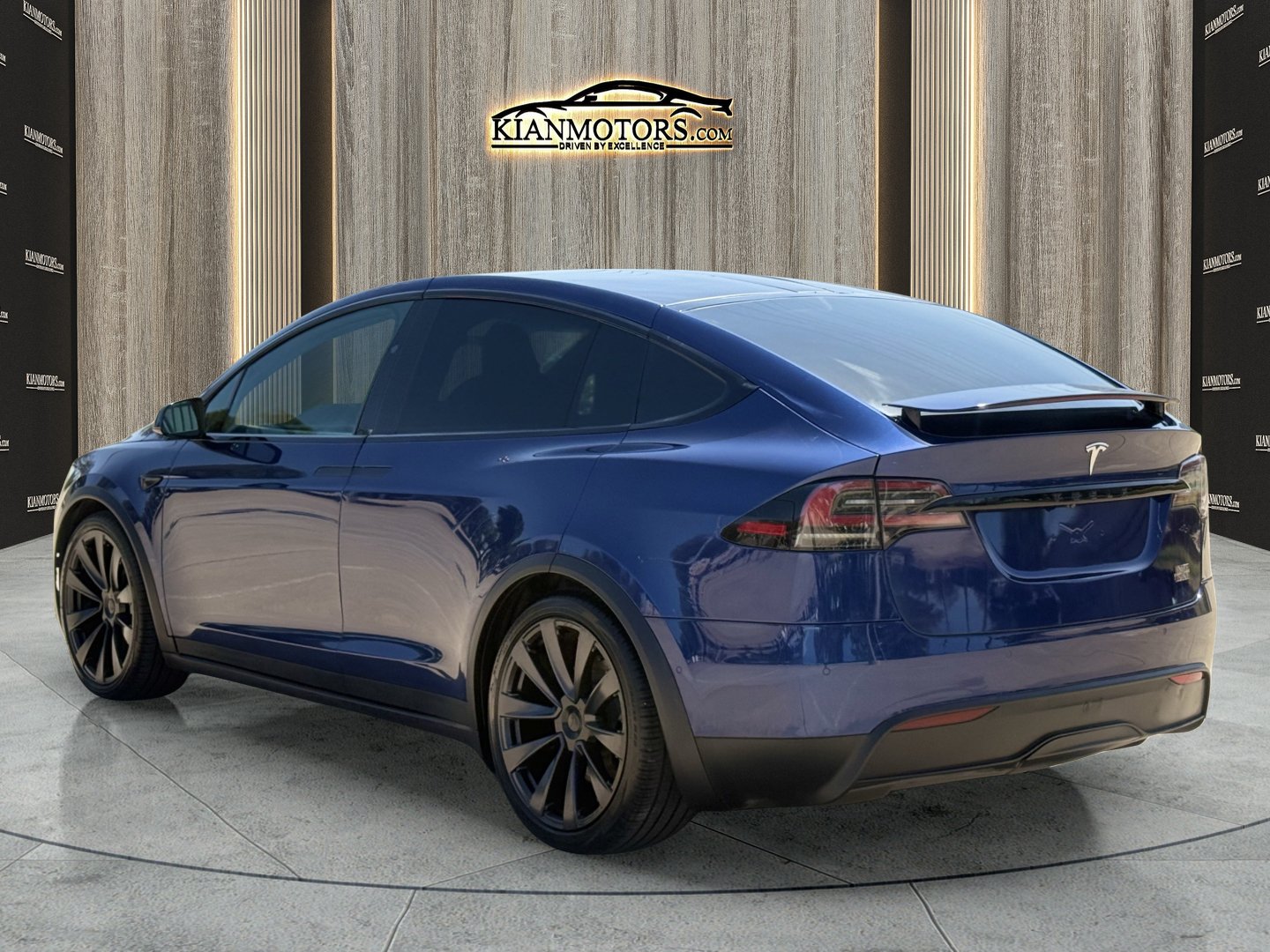 Used 2022 Tesla Model X Plaid AWD/4WD image 5