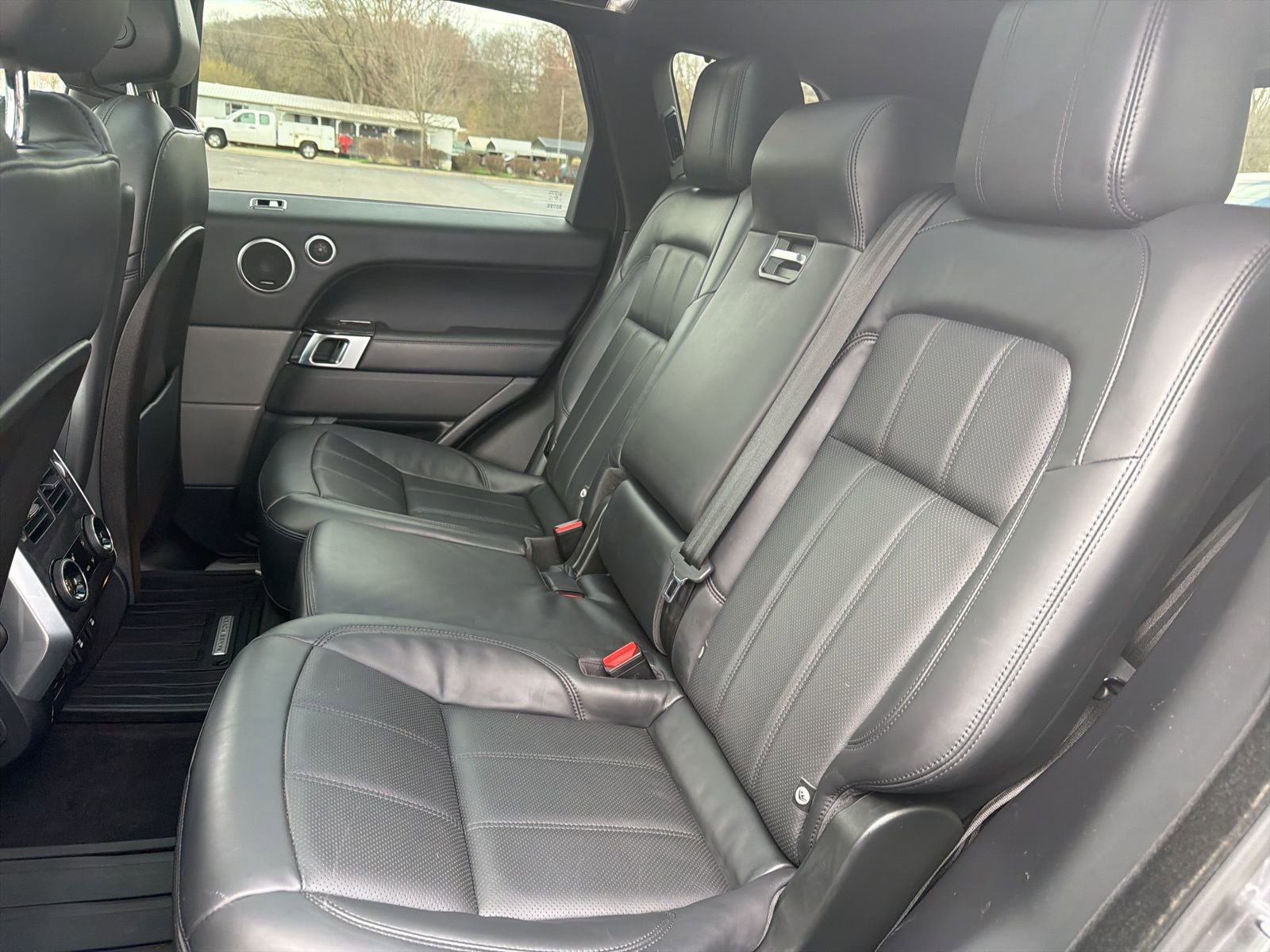 Used 2019 Land Rover Range Rover Sport Supercharged image 25
